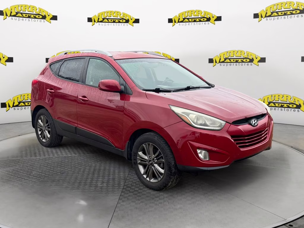 2014 Garnet Red Hyundai Tucson SE FWD SUV