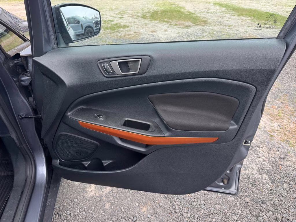 2021 Smoke Metallic Ford EcoSport SE FWD SUV