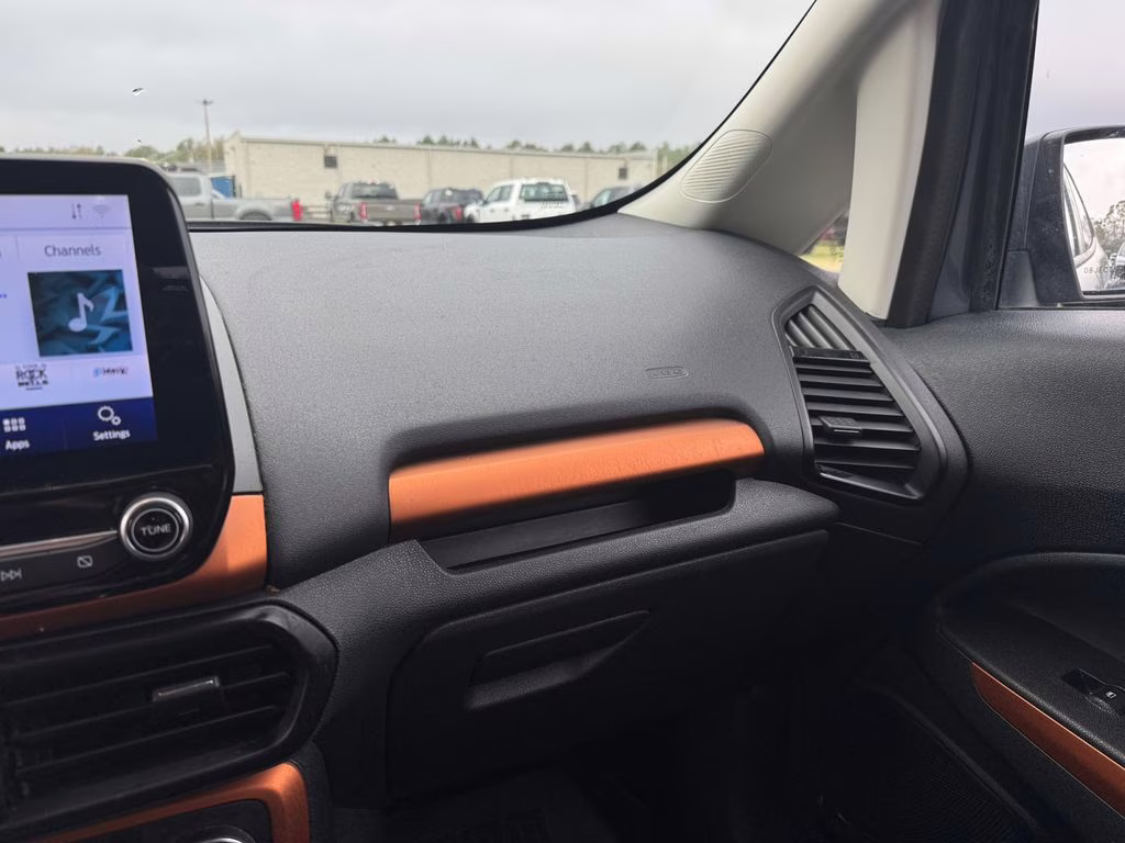 2021 Smoke Metallic Ford EcoSport SE FWD SUV