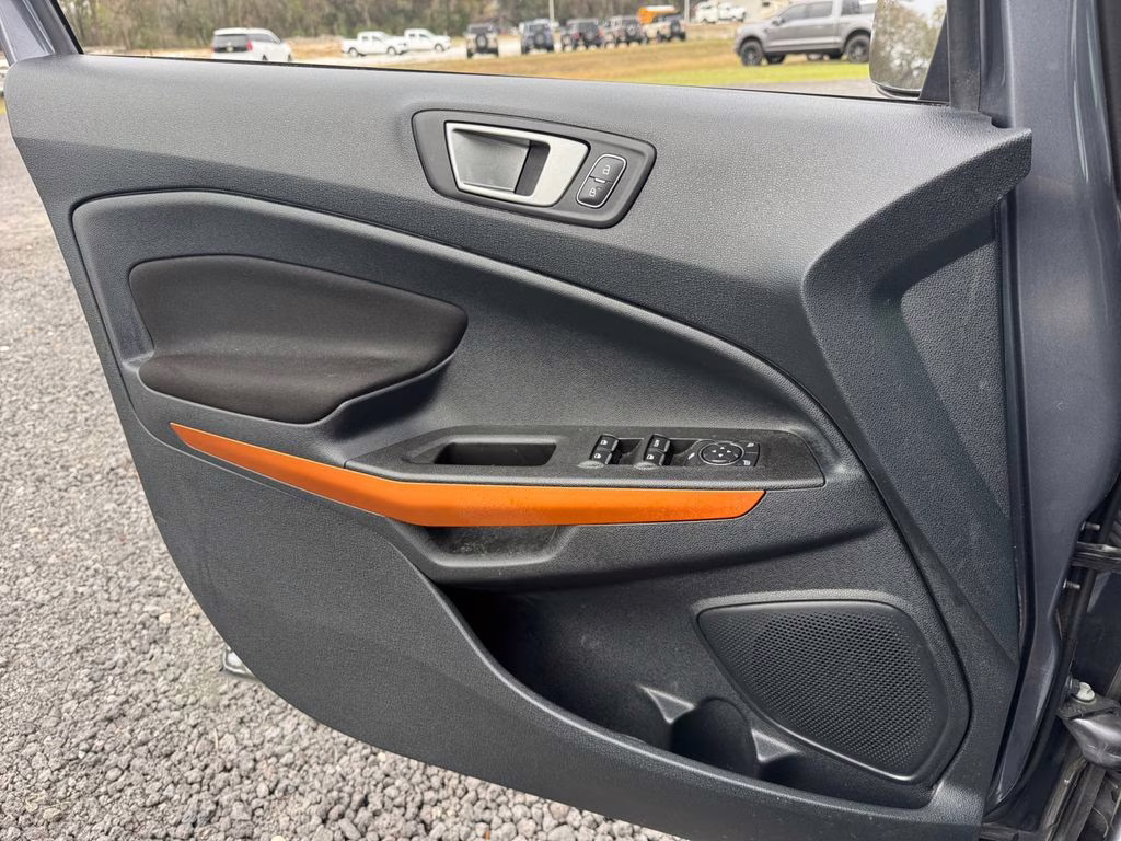 2021 Smoke Metallic Ford EcoSport SE FWD SUV