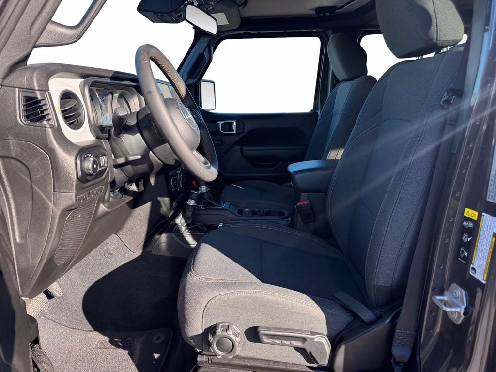 2025 Granite Crystal Metallic Clearcoat Jeep Wrangler Sport S 4X4 SUV