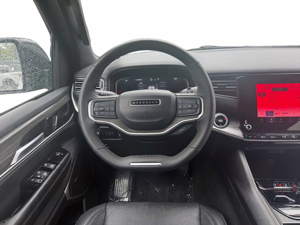 2024 Bright White Clearcoat Jeep Wagoneer Series III 4X4 SUV