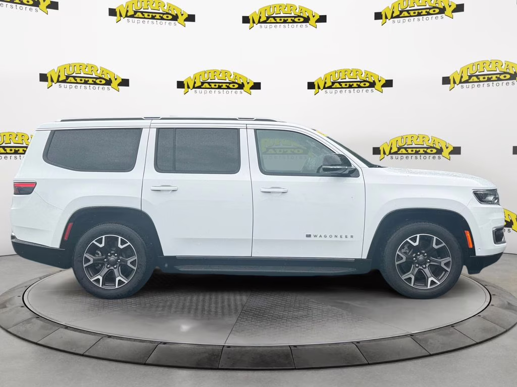2024 Bright White Clearcoat Jeep Wagoneer Series III 4X4 SUV