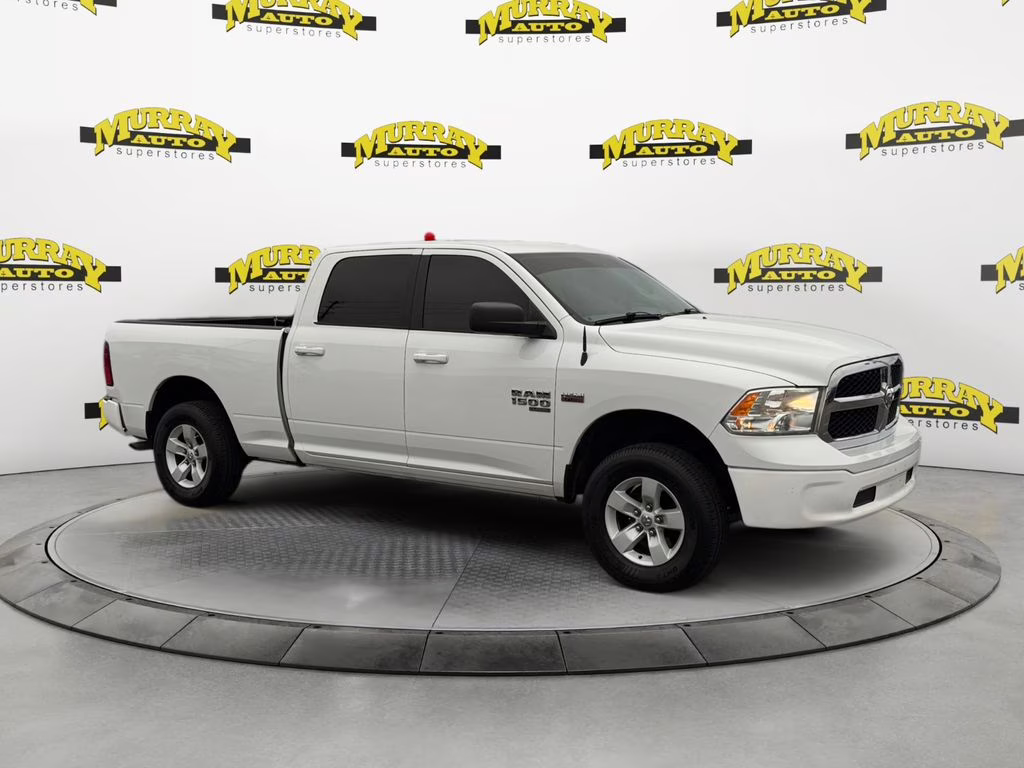 2019 Bright White Clearcoat Ram 1500 Classic SLT 4X4 Truck