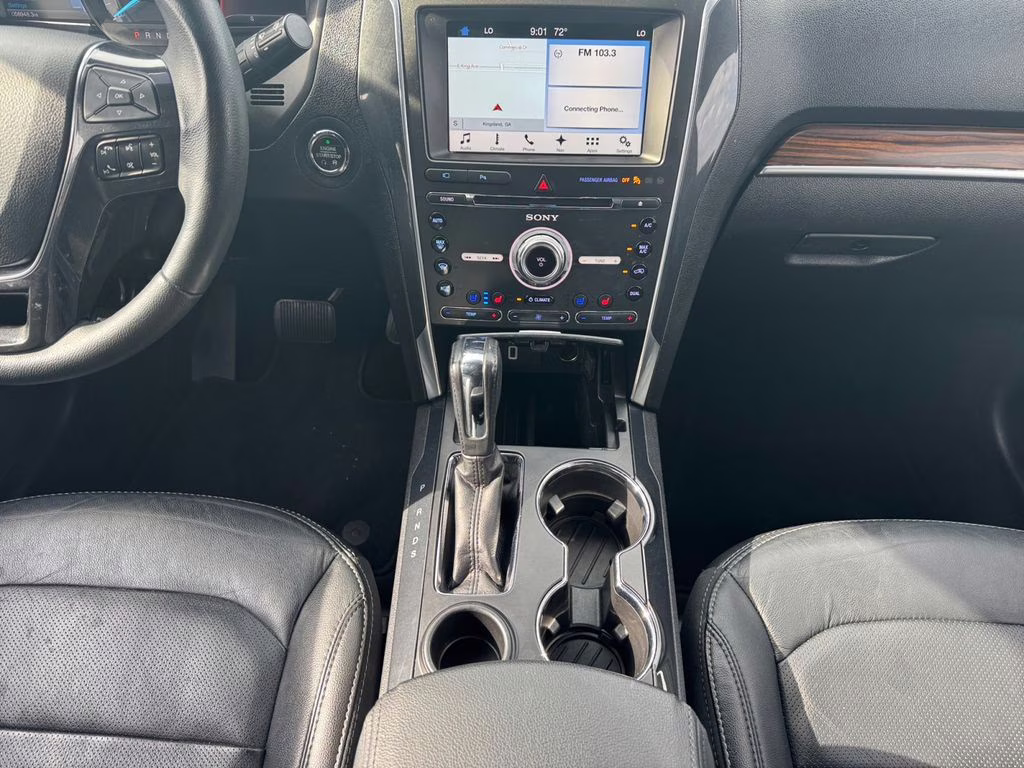 2017 Ruby Red Metallic Tinted Clearcoat Ford Explorer Limited FWD SUV