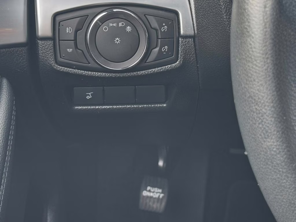 2017 Ruby Red Metallic Tinted Clearcoat Ford Explorer Limited FWD SUV