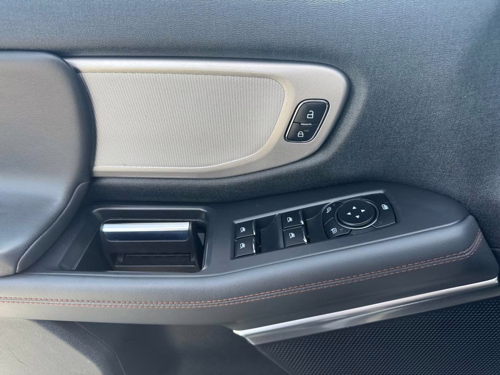 2025 Oxford White Ford Expedition Active RWD SUV