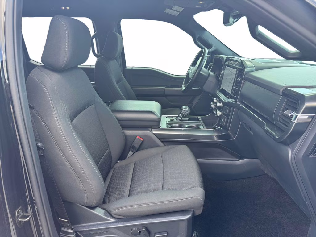 2022 Black Metallic Ford F-150 XLT RWD Truck