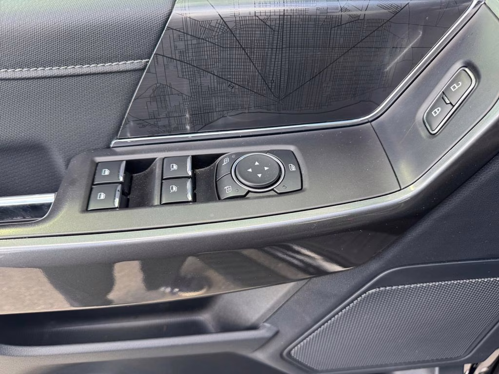 2022 Black Metallic Ford F-150 XLT RWD Truck