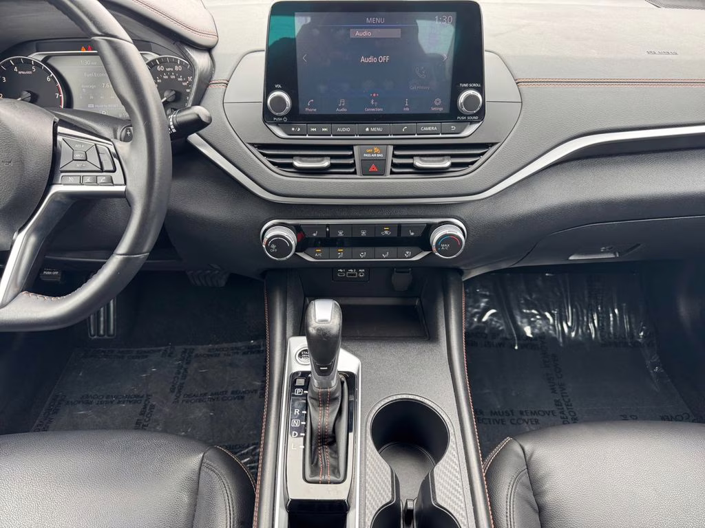 2020 Super Black Clearcoat Nissan Altima 2.5 SR FWD Sedan