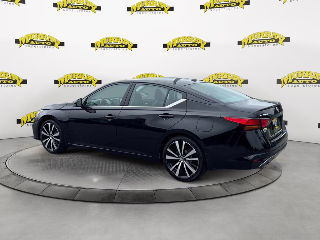 2020 Super Black Clearcoat Nissan Altima 2.5 SR FWD Sedan