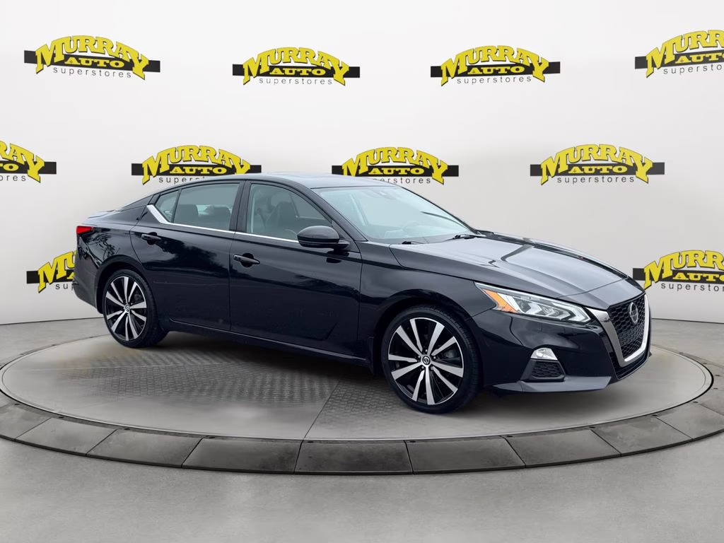 2020 Super Black Clearcoat Nissan Altima 2.5 SR FWD Sedan