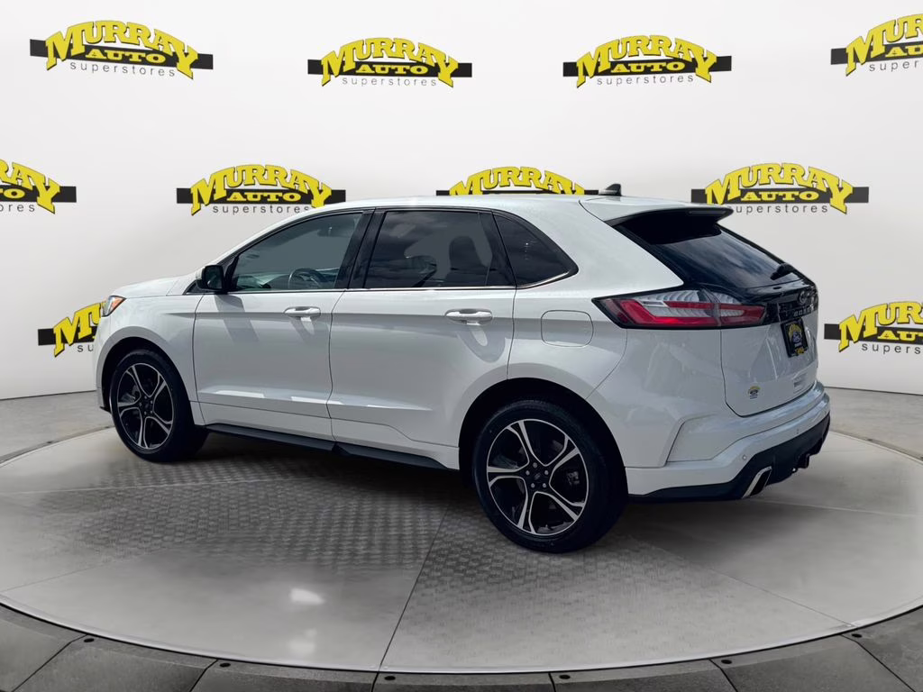 2023 Star White Metallic Tri-Coat Ford Edge ST AWD SUV