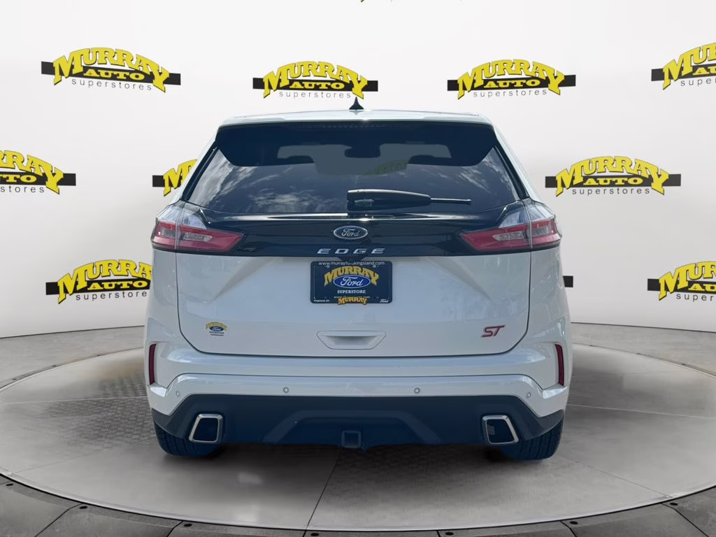 2023 Star White Metallic Tri-Coat Ford Edge ST AWD SUV