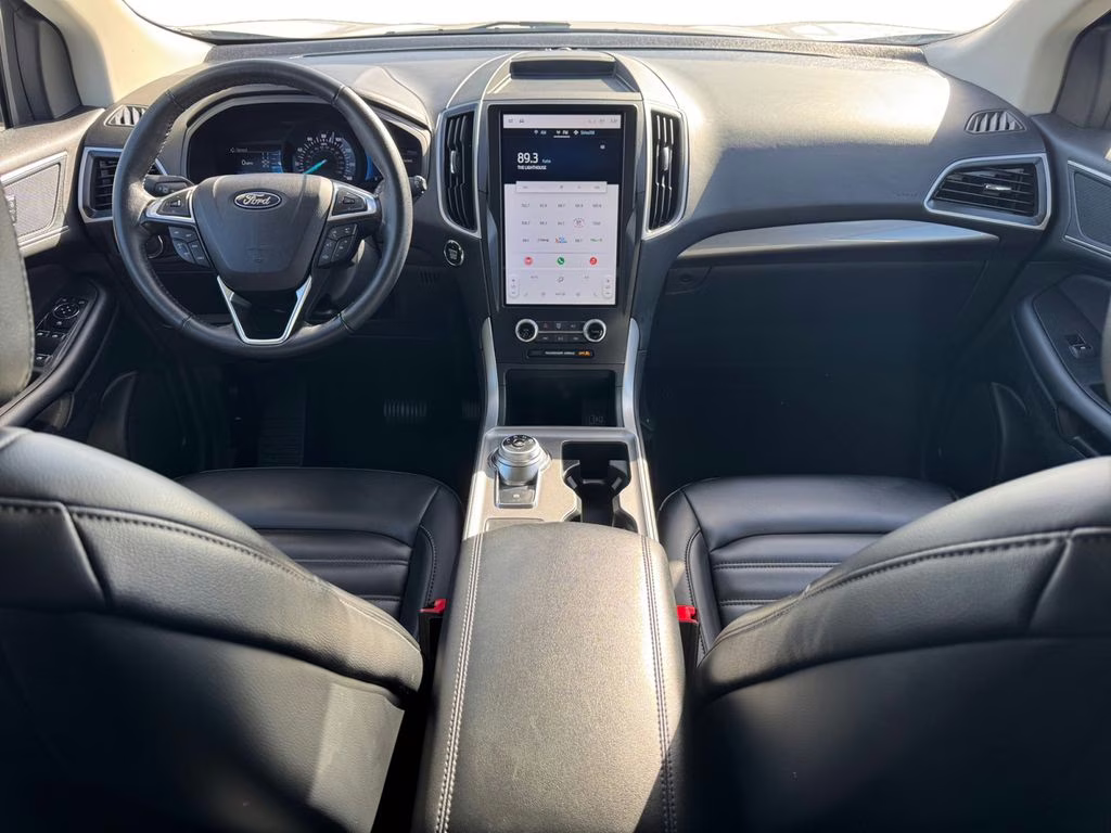 2024 Oxford White Ford Edge SEL AWD SUV