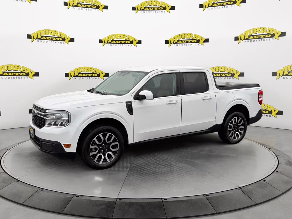 2023 Oxford White Ford Maverick Lariat AWD Truck
