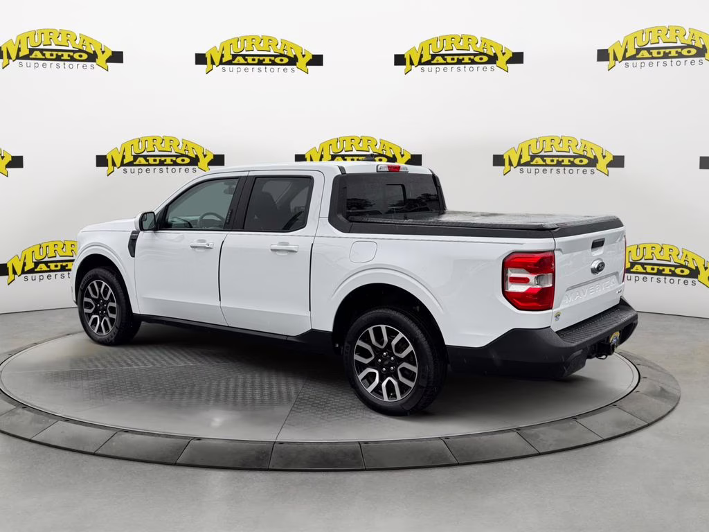 2023 Oxford White Ford Maverick Lariat AWD Truck