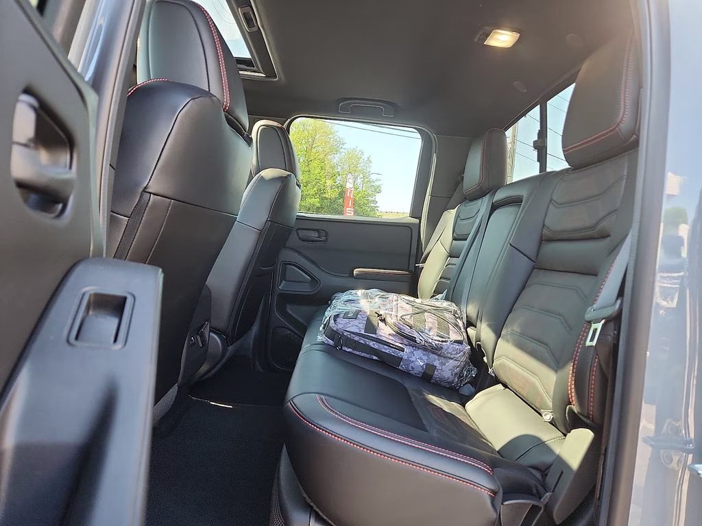 2026 Boulder Gray Pearl Nissan Frontier PRO-4X 4X4 Truck