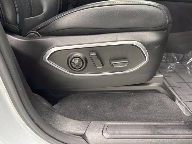 2023 Silver Zynith Jeep Wagoneer Base 4X4 SUV