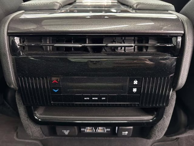 2023 Silver Zynith Jeep Wagoneer Base 4X4 SUV