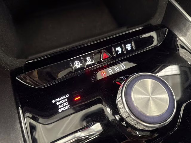 2023 Silver Zynith Jeep Wagoneer Base 4X4 SUV