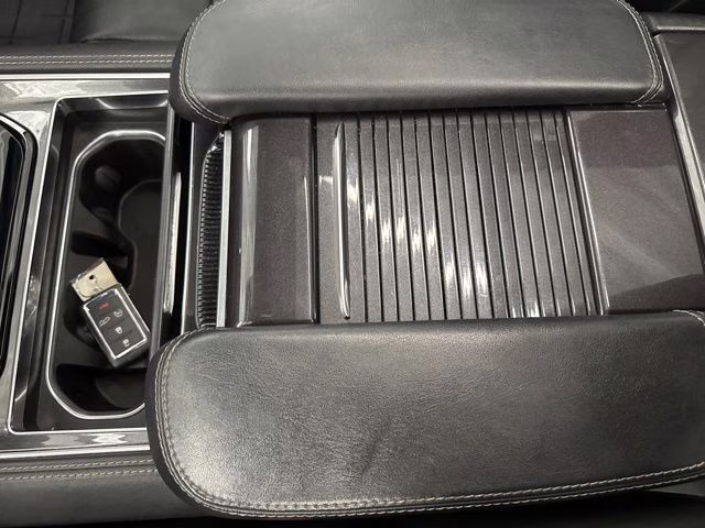 2023 Silver Zynith Jeep Wagoneer Base 4X4 SUV