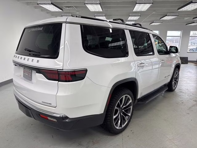 2022 Bright White Clearcoat Jeep Wagoneer Series II 4X4 SUV