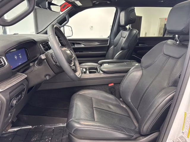 2022 Bright White Clearcoat Jeep Wagoneer Series II 4X4 SUV