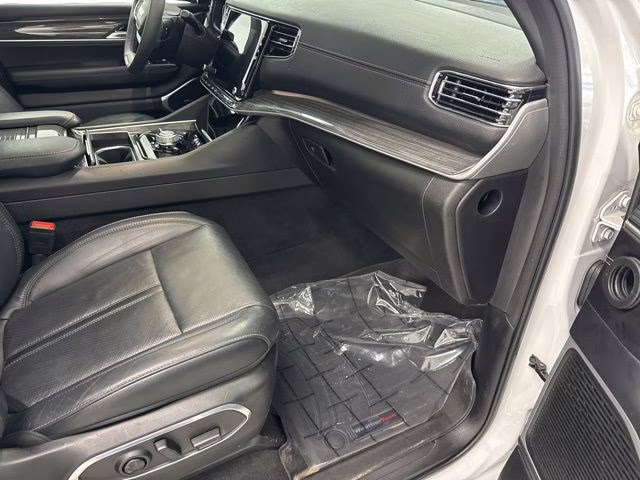 2022 Bright White Clearcoat Jeep Wagoneer Series II 4X4 SUV