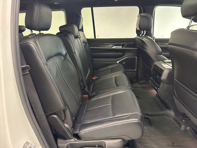 2022 Bright White Clearcoat Jeep Wagoneer Series II 4X4 SUV