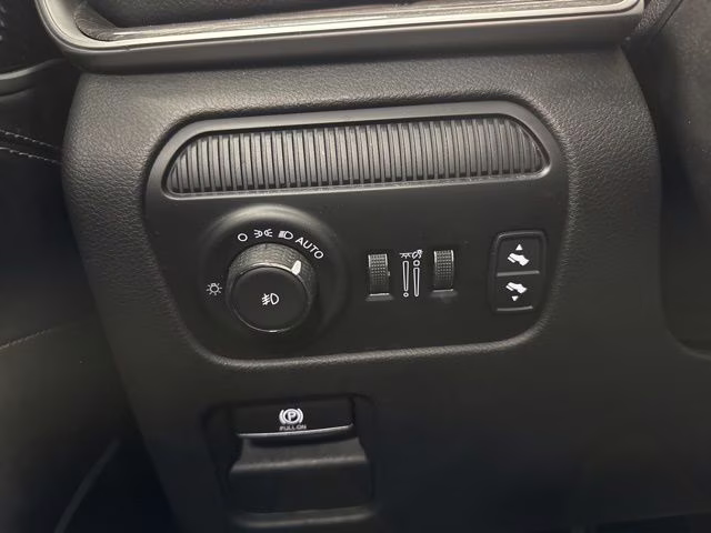 2022 Bright White Clearcoat Jeep Wagoneer Series II 4X4 SUV