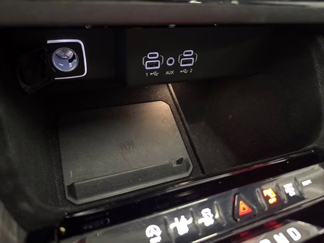 2022 Bright White Clearcoat Jeep Wagoneer Series II 4X4 SUV