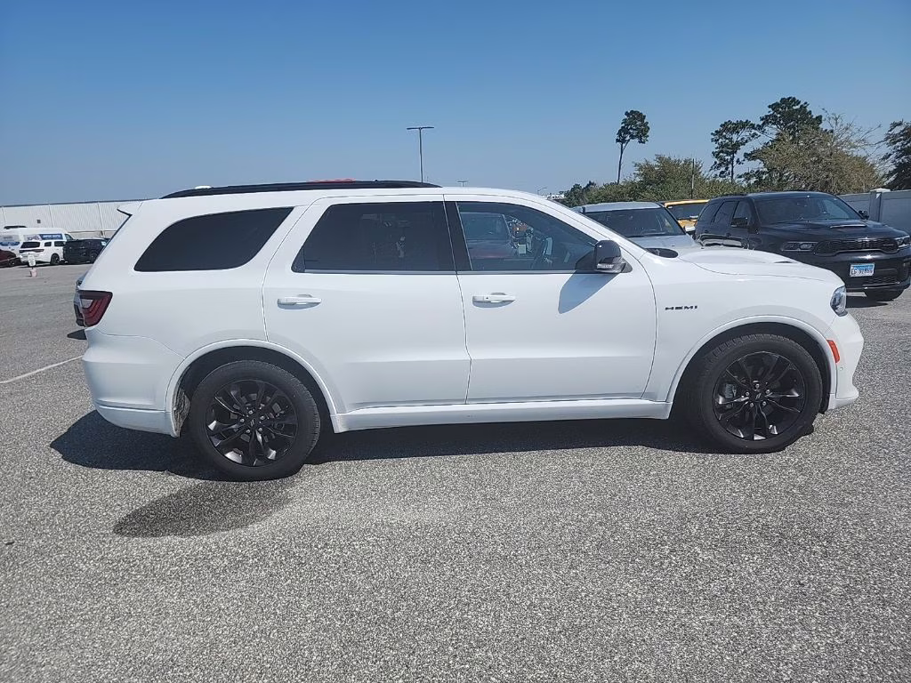 2022 White Knuckle Clearcoat Dodge Durango R/T AWD SUV