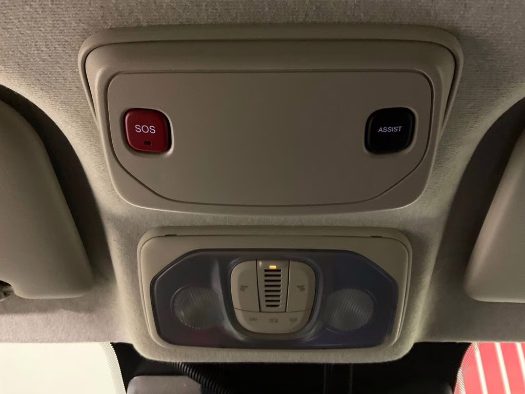 2023 Bright White Clearcoat Ram ProMaster 2500 High Roof FWD Van