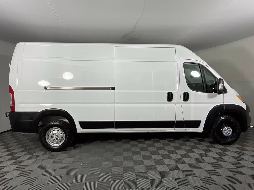 2023 Bright White Clearcoat Ram ProMaster 2500 High Roof FWD Van