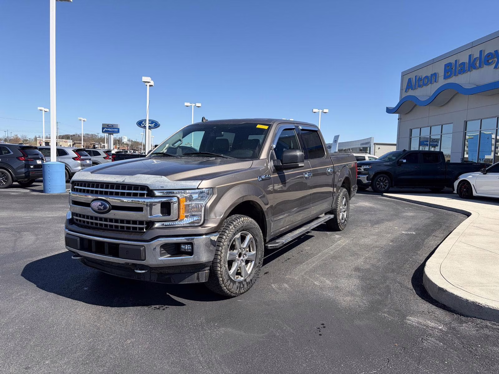 2019 Abyss Gray Metallic Ford F-150 XLT 4X4 Truck