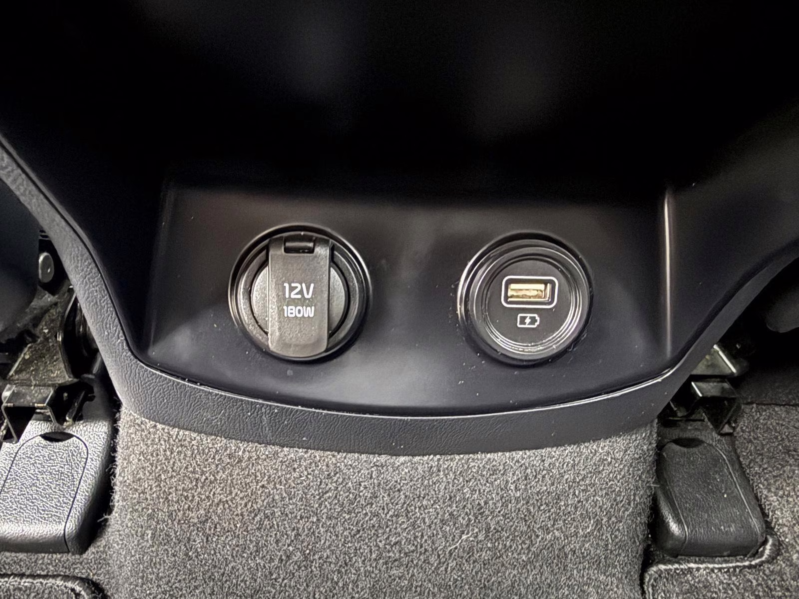 2023 Aurora Black Kia Sorento Hybrid EX AWD SUV