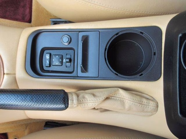 2005 RED Maserati Coupe Cambiocorsa RWD Coupe