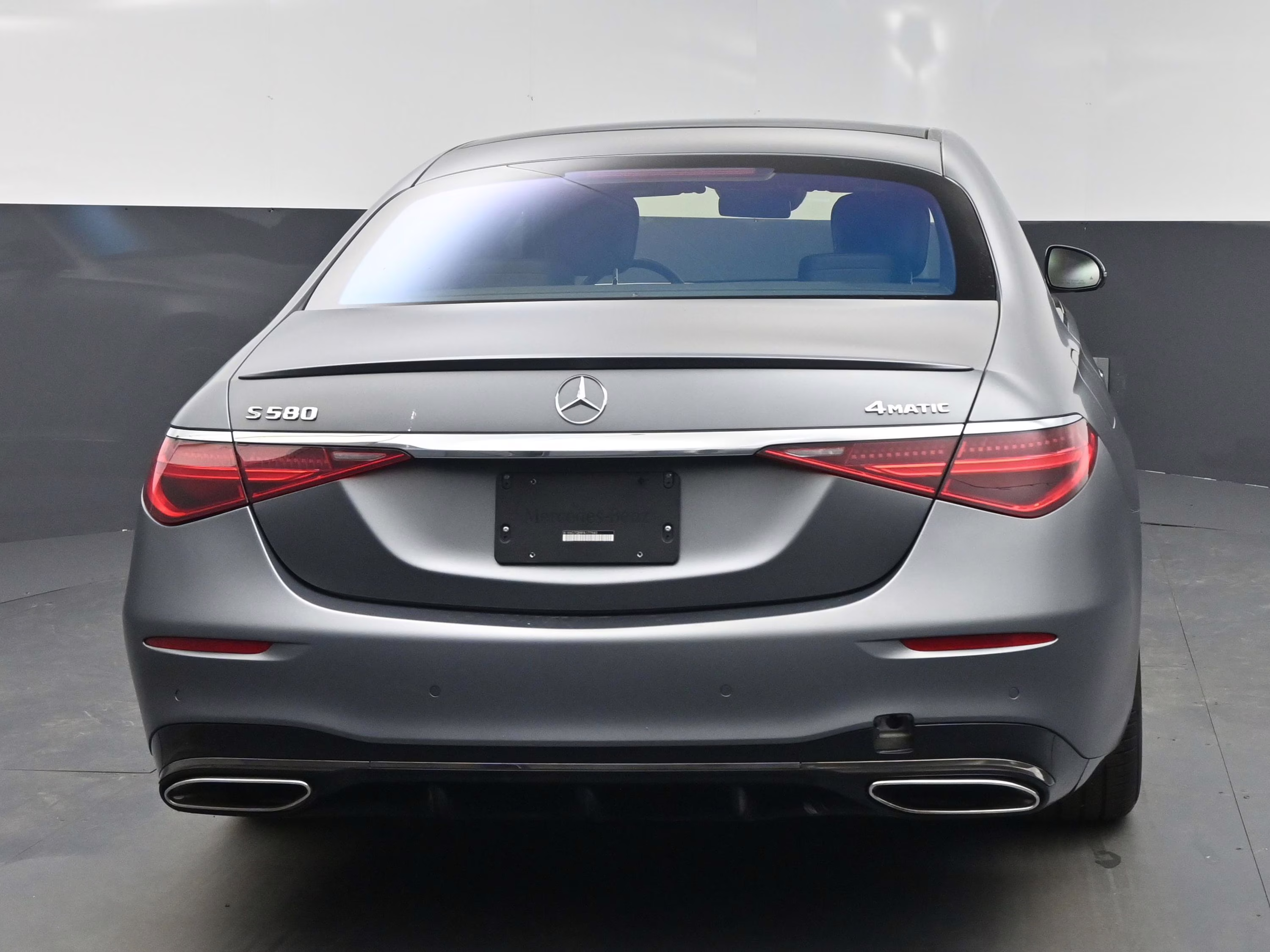 2023 MANUFAKTUR Selenite Gray Magno Mercedes-Benz S-Class S 580 AWD Sedan