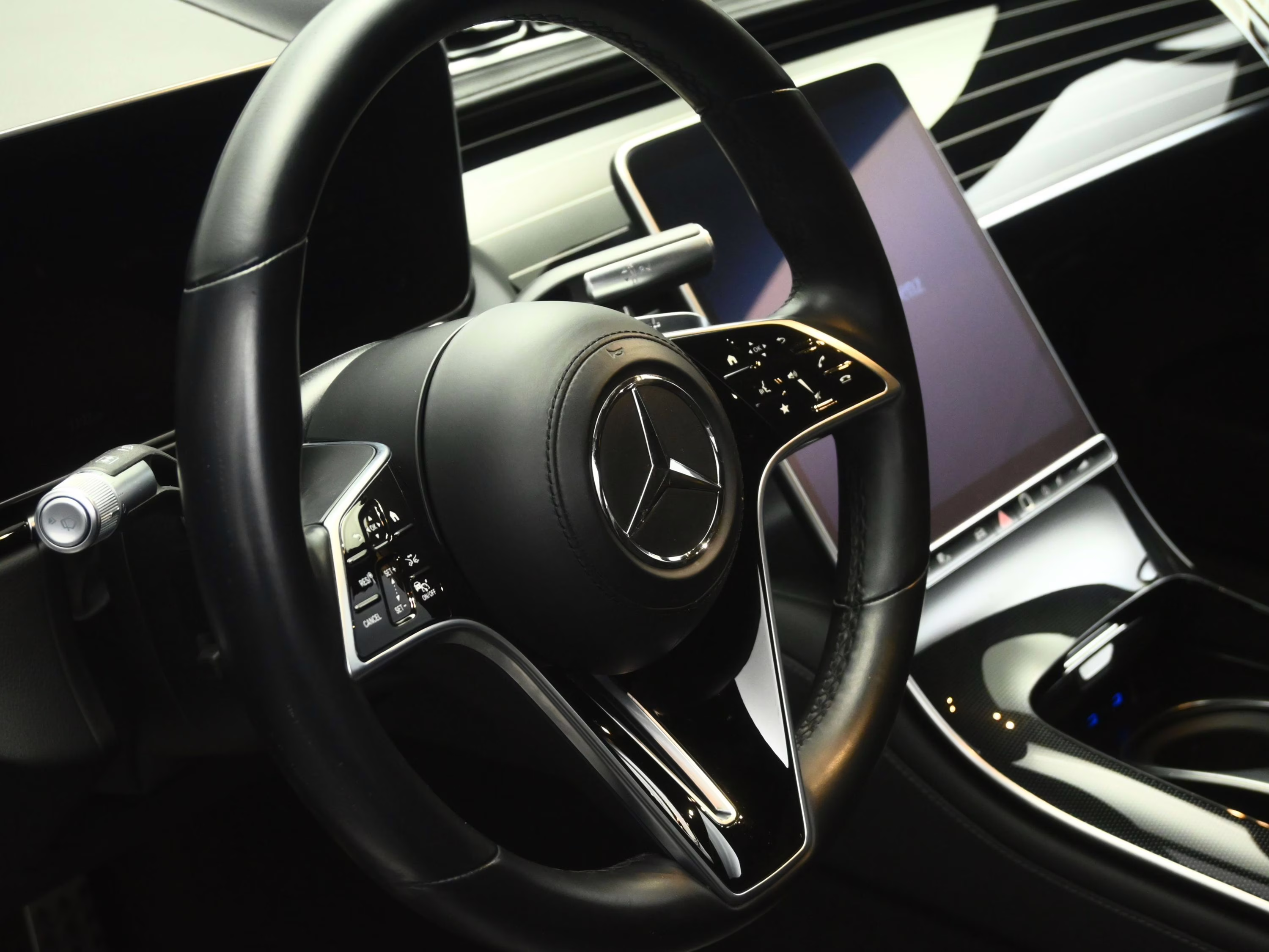 2023 MANUFAKTUR Selenite Gray Magno Mercedes-Benz S-Class S 580 AWD Sedan