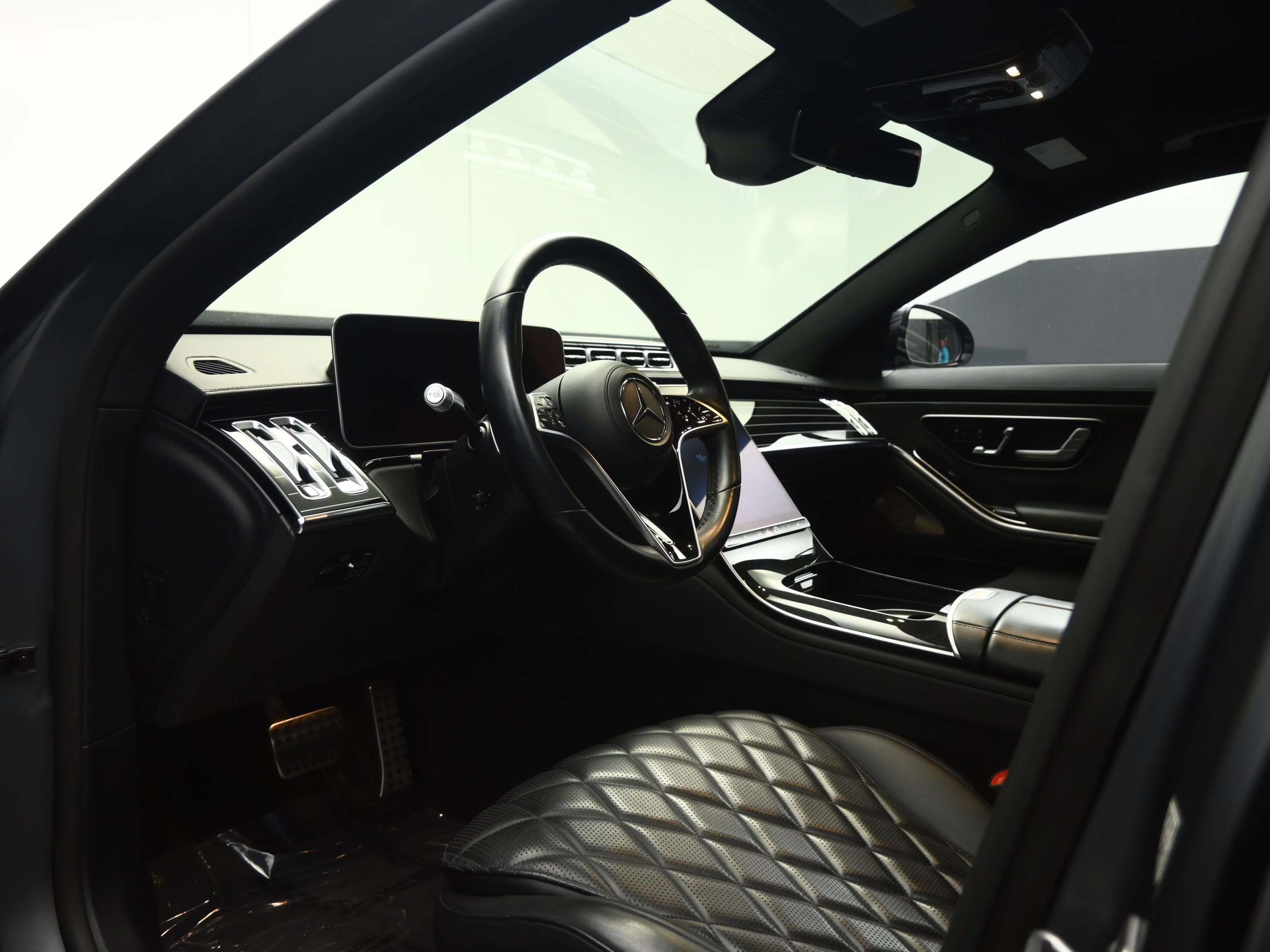 2023 MANUFAKTUR Selenite Gray Magno Mercedes-Benz S-Class S 580 AWD Sedan