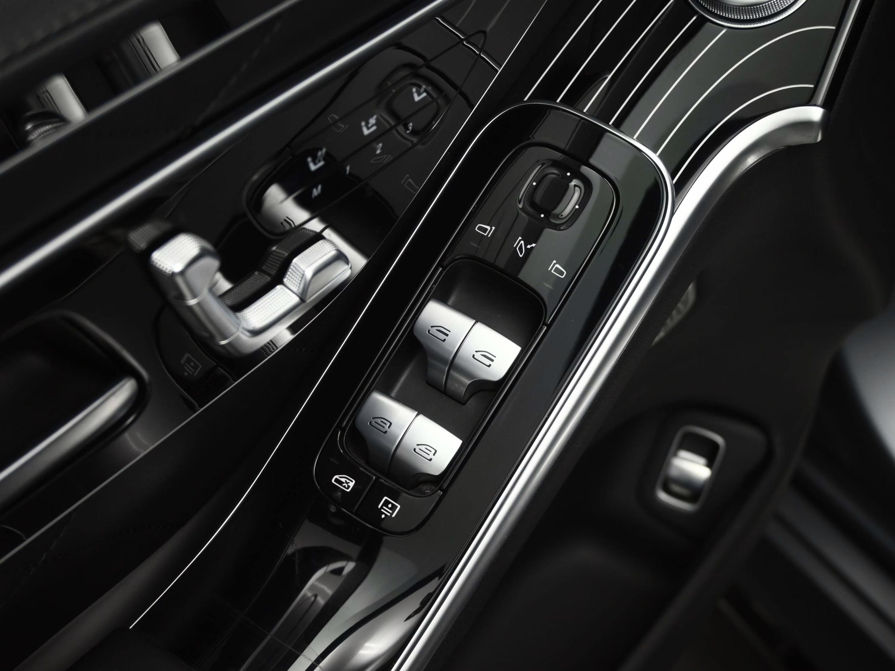 2023 MANUFAKTUR Selenite Gray Magno Mercedes-Benz S-Class S 580 AWD Sedan