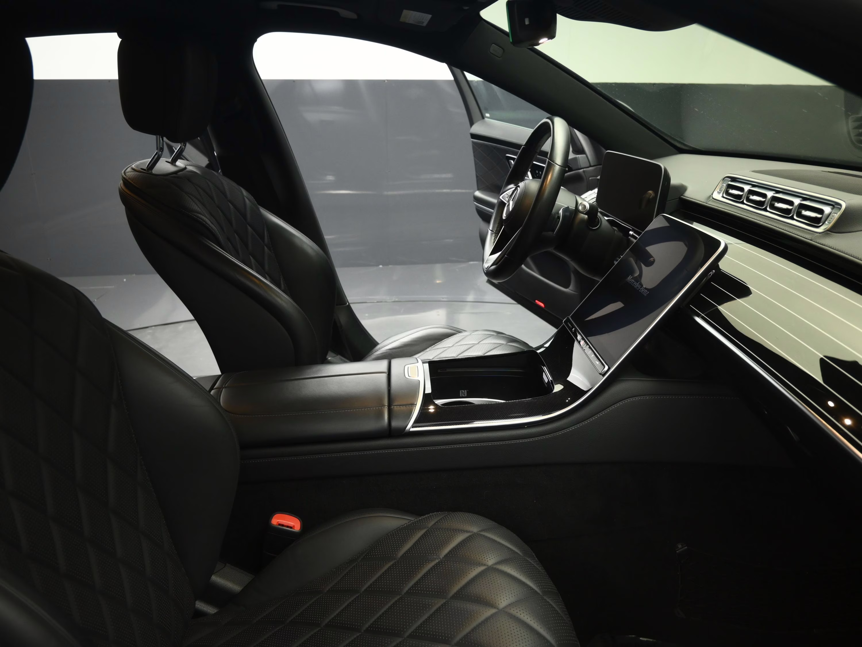 2023 MANUFAKTUR Selenite Gray Magno Mercedes-Benz S-Class S 580 AWD Sedan