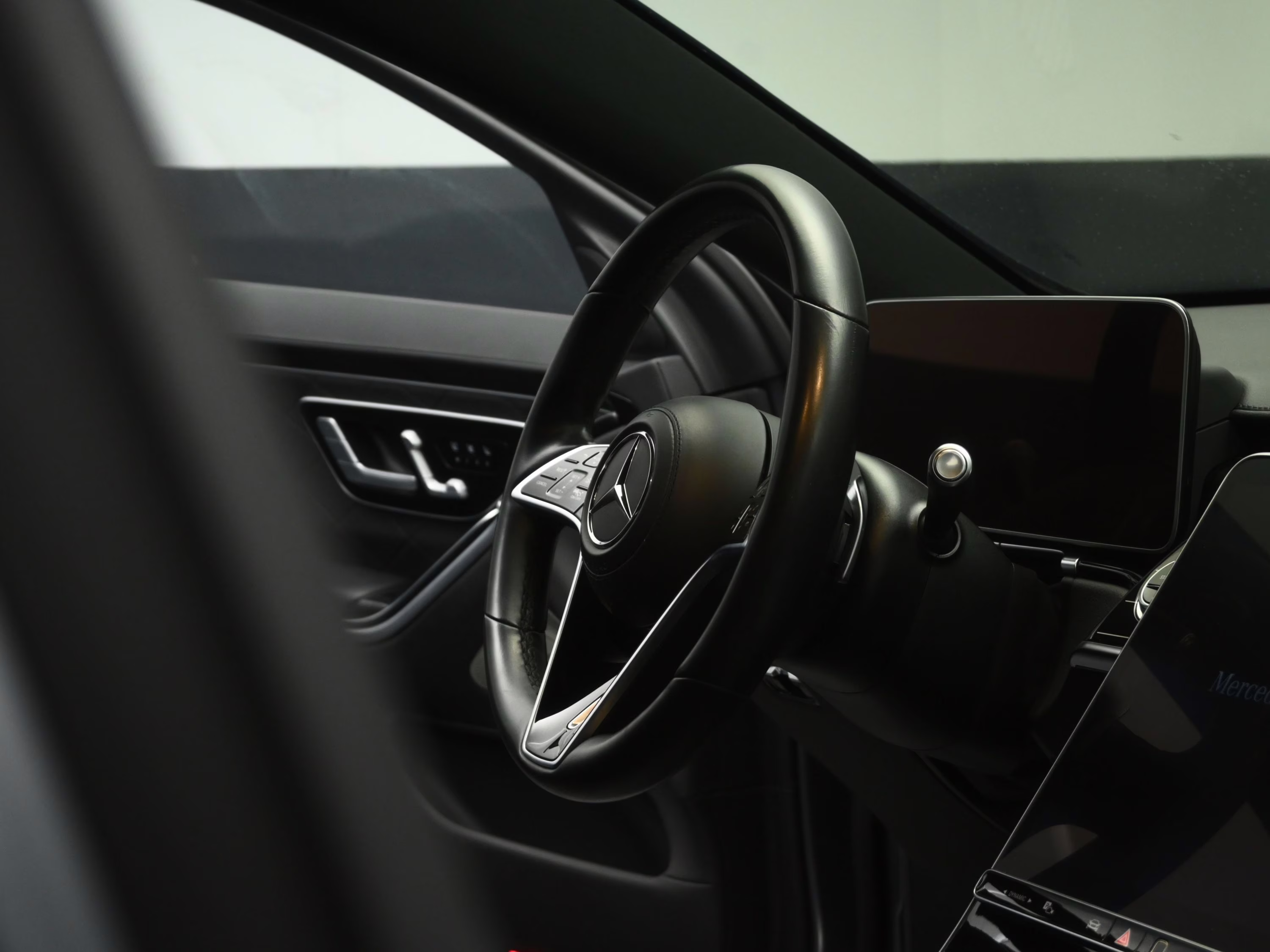 2023 MANUFAKTUR Selenite Gray Magno Mercedes-Benz S-Class S 580 AWD Sedan