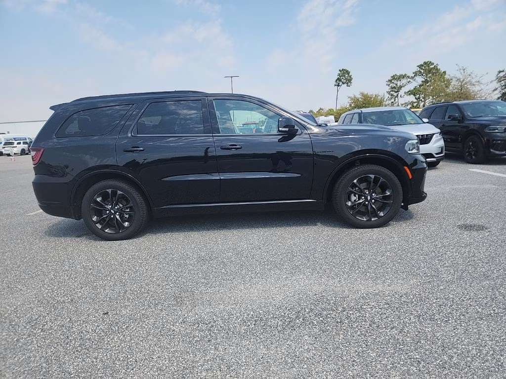 2025 DB Black Clearcoat Dodge Durango R/T AWD SUV