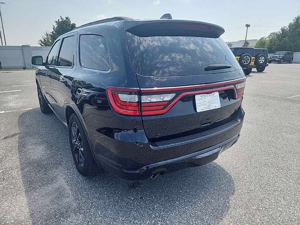 2025 DB Black Clearcoat Dodge Durango R/T AWD SUV