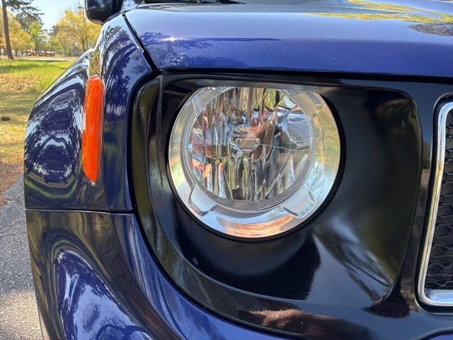 2021 Jetset Blue Clearcoat Jeep Renegade Latitude 4X4 SUV