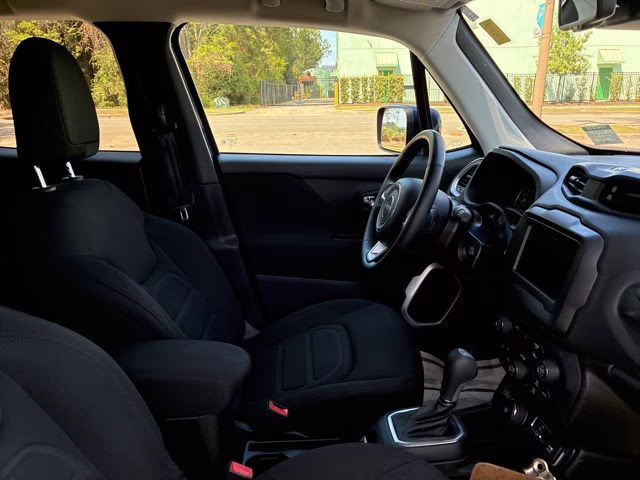 2021 Jetset Blue Clearcoat Jeep Renegade Latitude 4X4 SUV