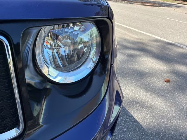 2021 Jetset Blue Clearcoat Jeep Renegade Latitude 4X4 SUV