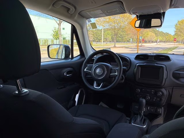 2021 Jetset Blue Clearcoat Jeep Renegade Latitude 4X4 SUV